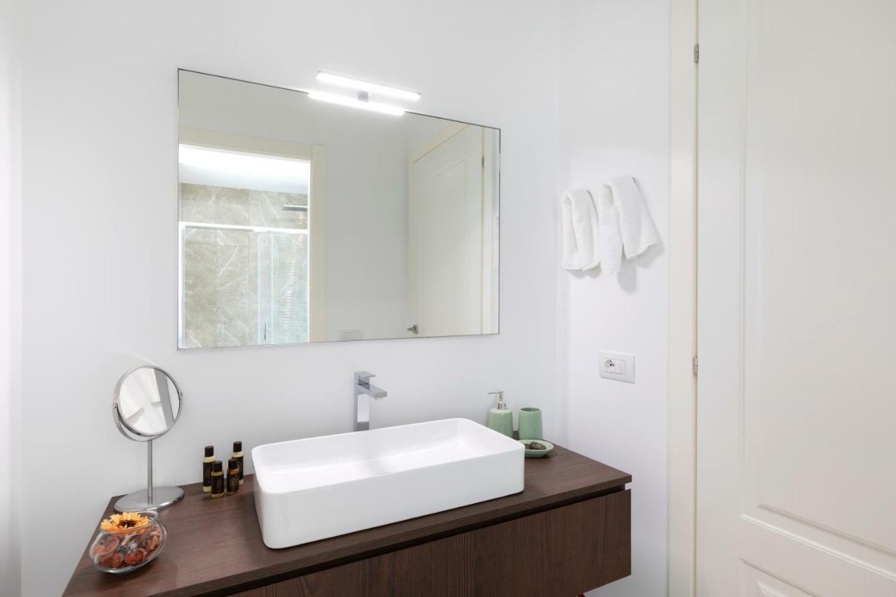 Milano Manzoni Clc Apartments Εξωτερικό φωτογραφία
